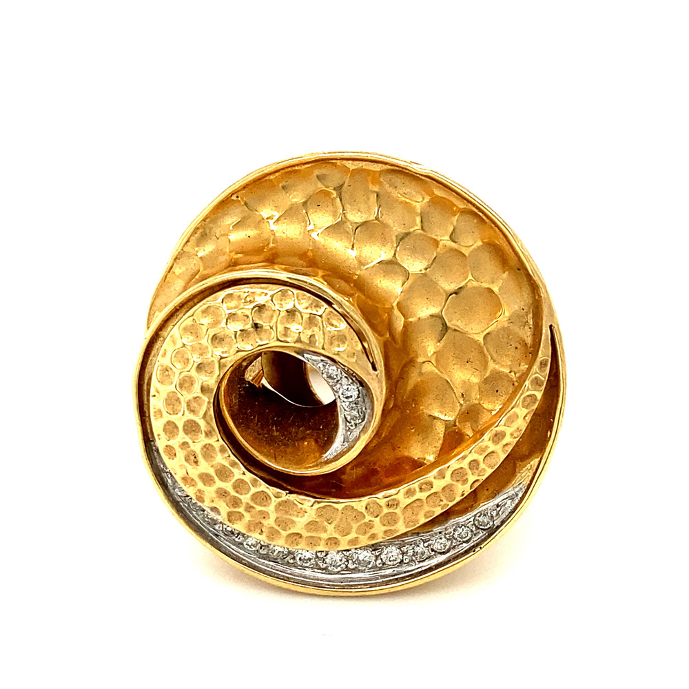Diamond Hammered Gold Ladies Ring in 18K Yellow Gold