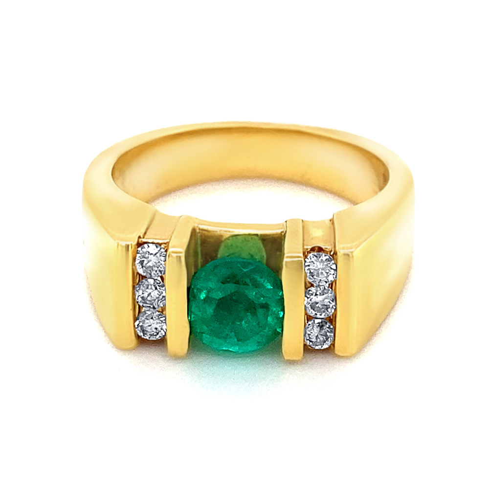 Emerald Ladies Ring in 18K Yellow Gold