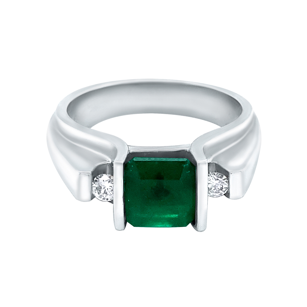 Emerald Ring in 18K White Gold