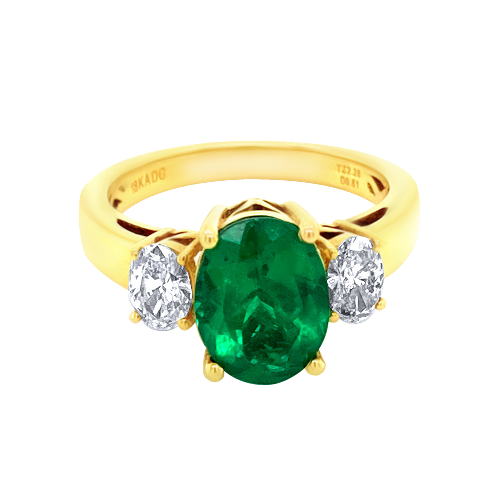 Emerald Ring in 18K Yellow Gold