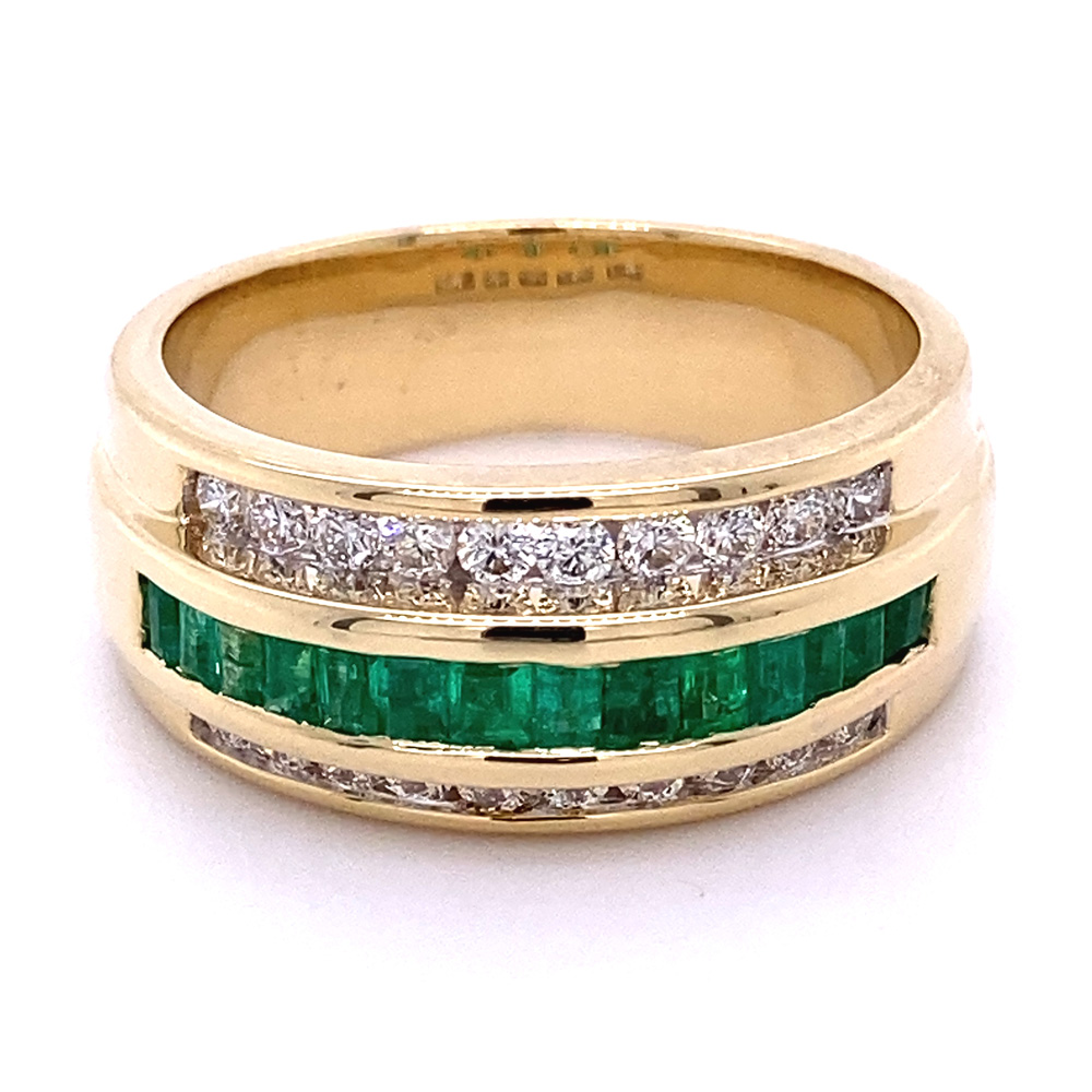 Emerald Mens Ring in 14K Yellow Gold