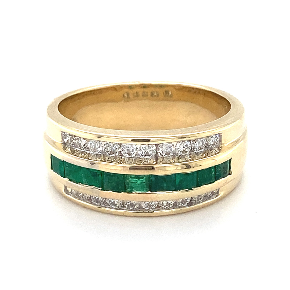 Emerald Mens Ring in 14K Yellow Gold