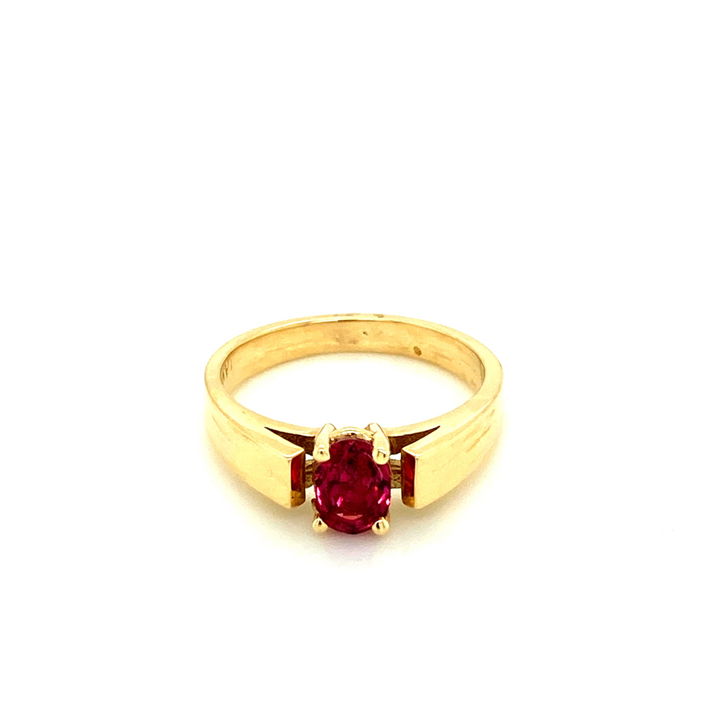 Spinel Ring in 14K Yellow Gold