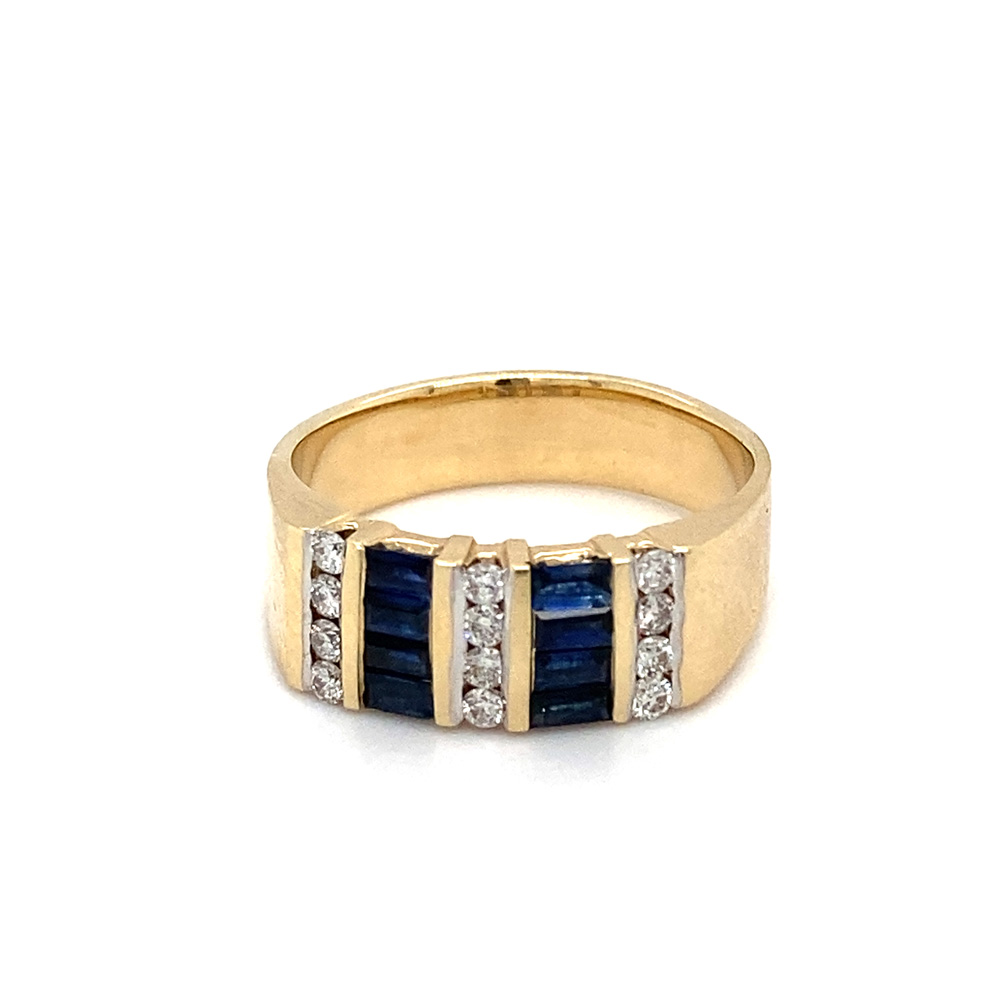 Blue Sapphire Ladies Ring in 14K Yellow Gold