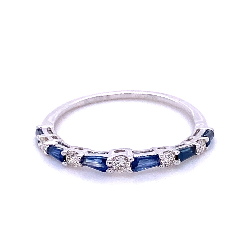 Blue Sapphire Ladies Ring in 14K White Gold
