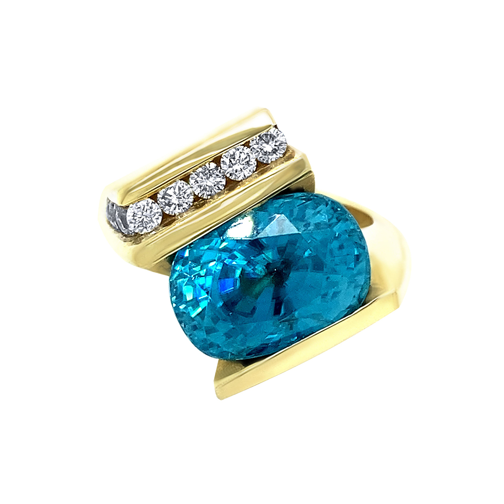 Blue Zircon Ladies Ring in 18K Yellow Gold
