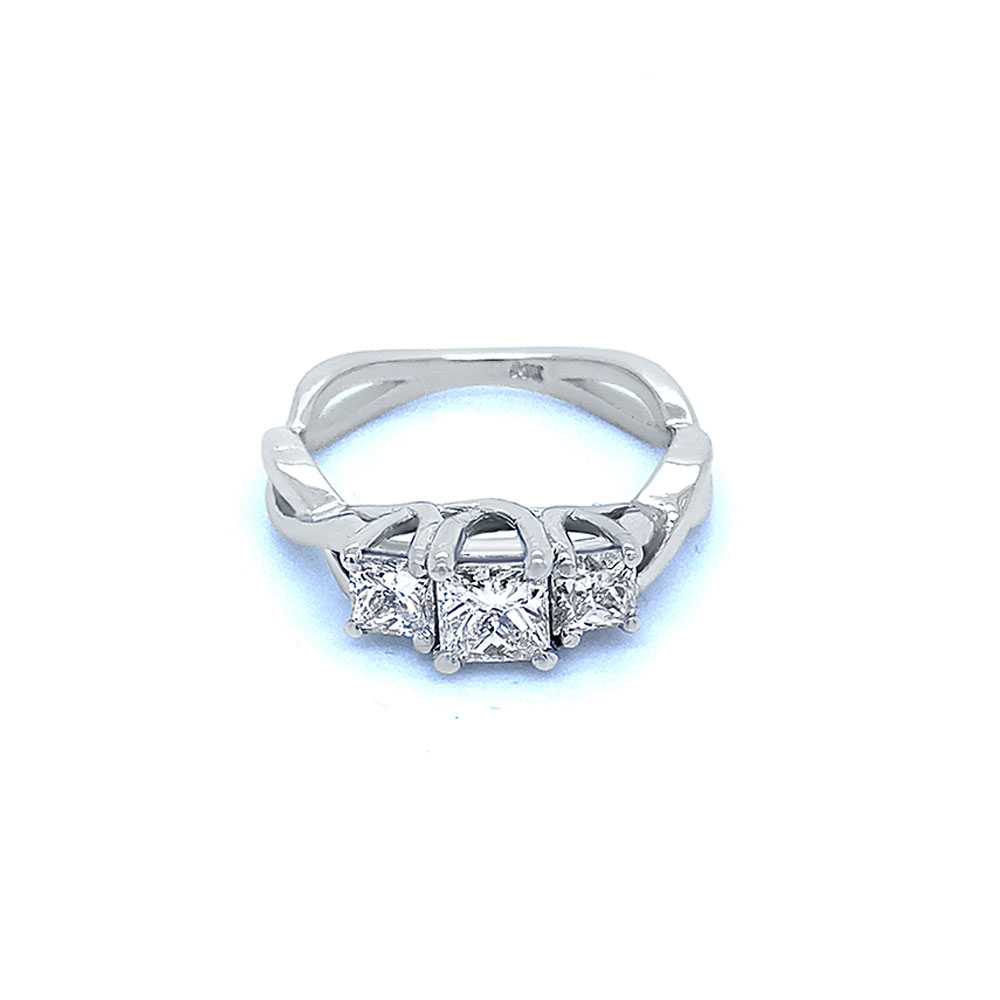 3 Stone Diamond Ladies Ring in 14K White Gold