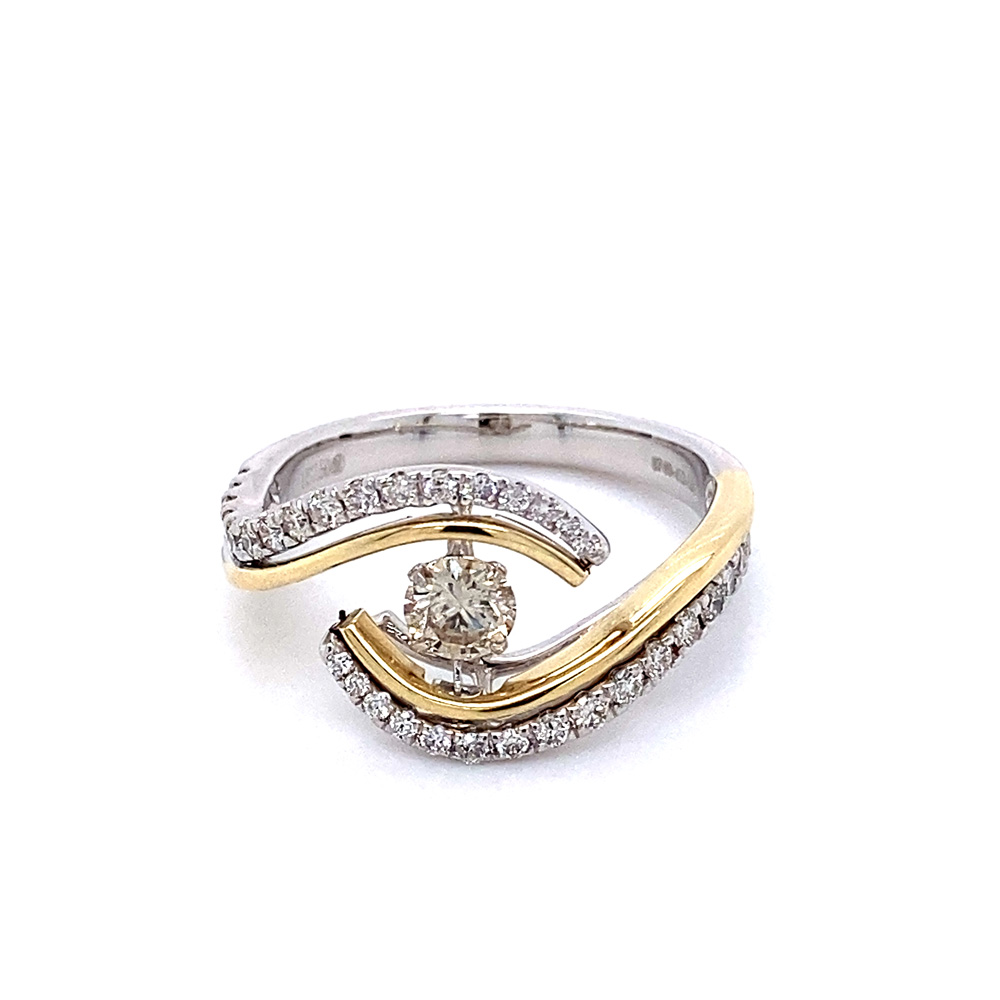 Diamond Ladies Ring in 14K Two Toned Gold