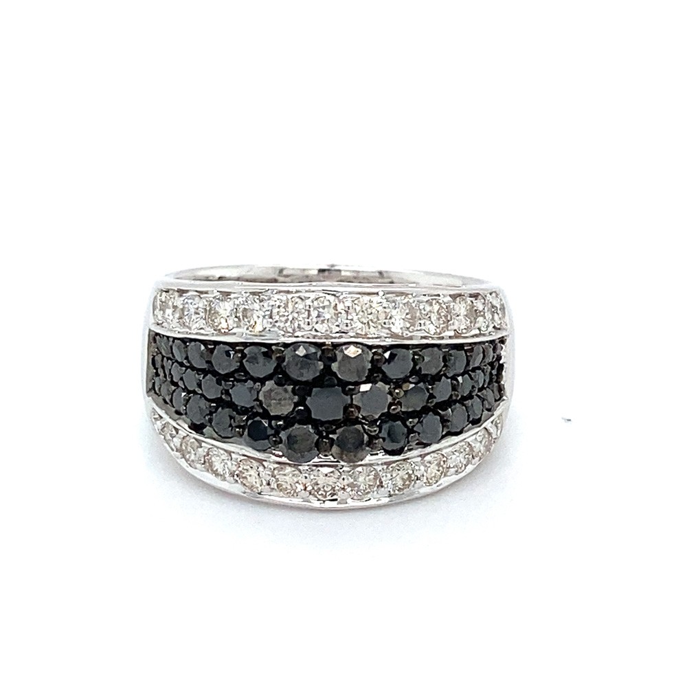 Black Diamond Ladies Ring in 14K White Gold