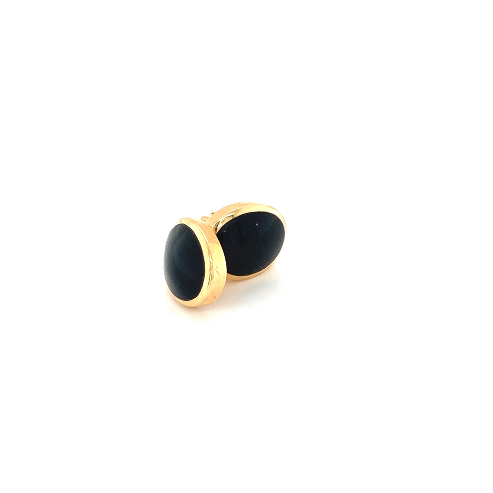 Black Onyx Earring in 14K Yellow Gold