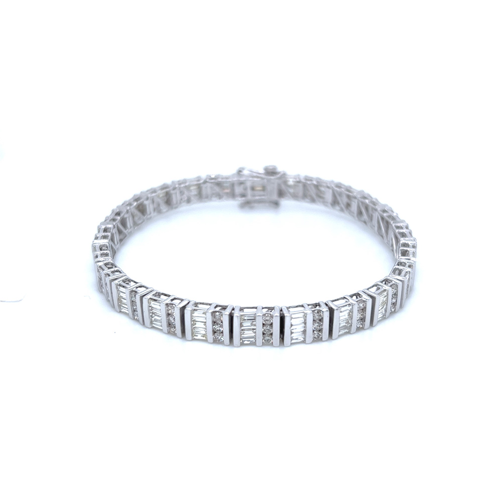 Diamond Ladies Bracelet in 14K White Gold